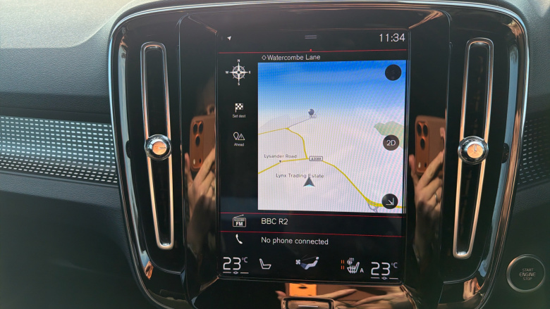 Volvo Xc40 2.0 T5 R DESIGN Pro 5dr AWD Geartronic Petrol Estate